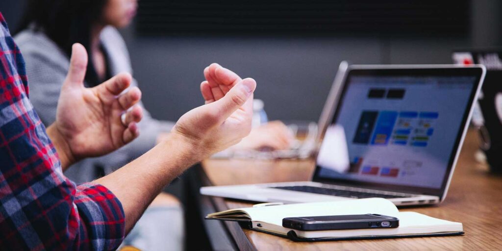 IDConsortium - El Ministerio de Industria, Comercio y Turismo presenta "Activa Startups"